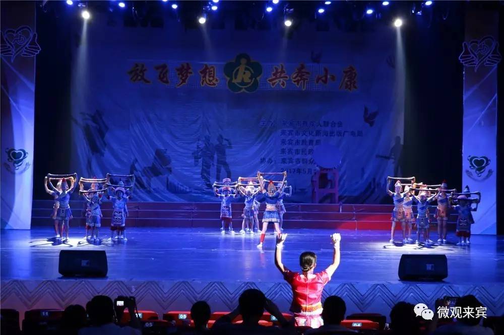 来宾这群聋哑儿童表演的舞蹈小编看哭了！(图2)